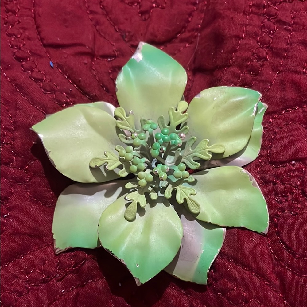 Vintage Green Floral Brooch